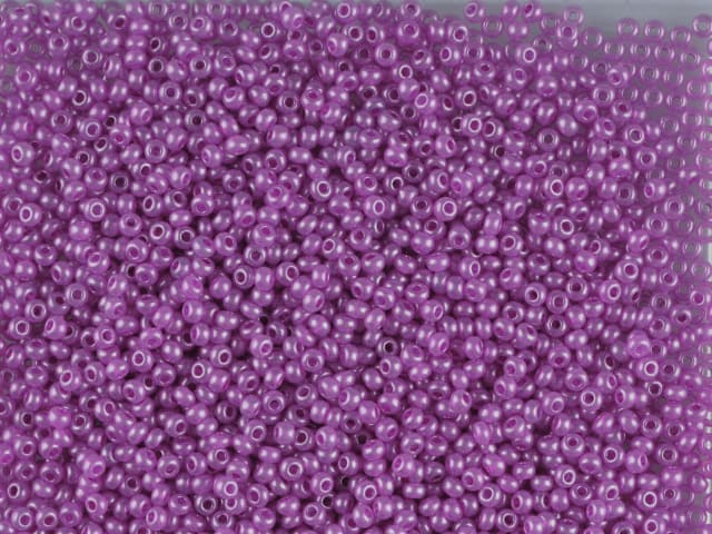 Preciosa product image for Seed 11/0 17796 (331-19001-10/0-17796)