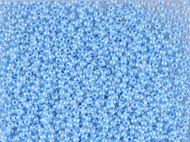 Preciosa product image for Seed 11/0 37136 (331-19001-10/0-37136)