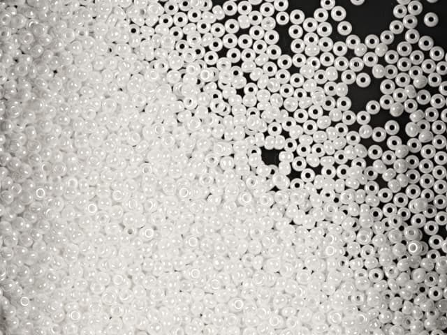 Preciosa product image for Seed 11/0 46102 (331-19001-10/0-46102)