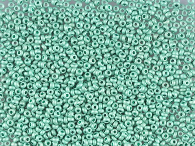 Preciosa product image for Seed 11/0 18558 (331-39001-10/0-18558)