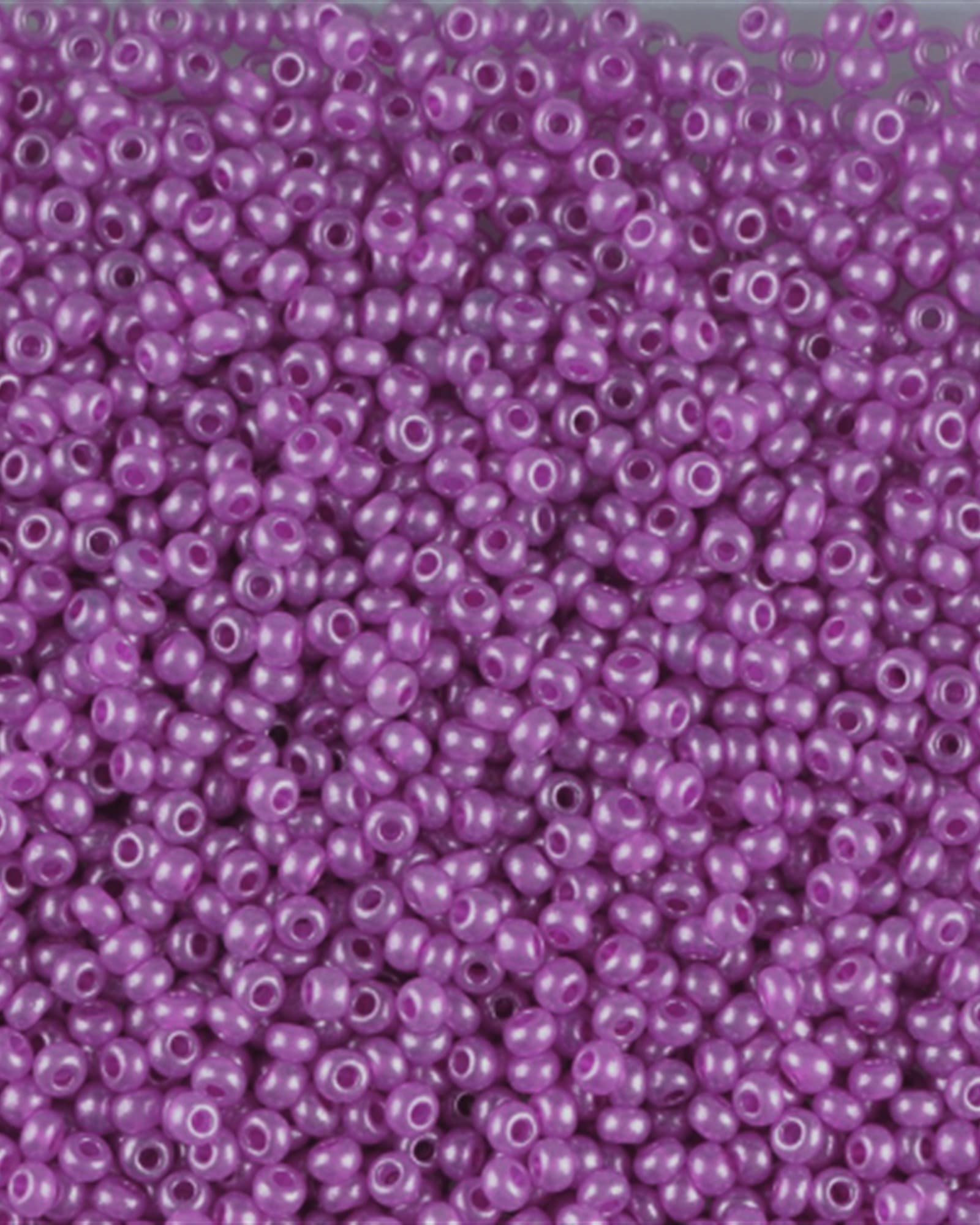 Preciosa product image for Seed 11/0 17796 (331-19001-10/0-17796)